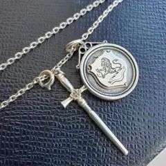 美品✨agete アガット クロスとライオンの紋章ネックレス メンズ