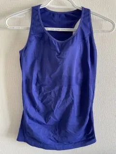 GU タンクトップ