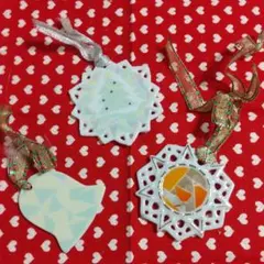 ハンドメイド　クリスマスオーナメント　3点セット　ポーセラーツ