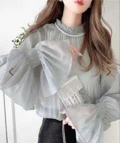 新品未使用　シアートップス　プリーツシアーブラウス ce1020135 M