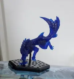 モンスターハンター　モンハン　フィギュア　ルナガロン(クリアver)