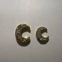 ゴールド月型ネイルパーツ2個セットまとめ買いお得