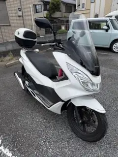 ホンダ PCX125 JF56 スクーター 白　横浜orさいたま市発のサムネイル