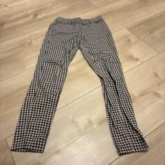 チェックズボン