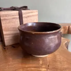 九代目 大樋勘兵衛作 大樋焼 共箱 抹茶碗 九代目 大樋勘兵衛作 大樋焼 共箱 抹茶碗 - メルカリ