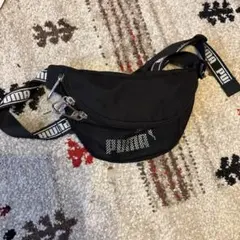 美品PUMA ブラック ボディバッグ メッシュポケット付きウエストポーチ