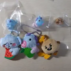 BT21 キーホルダー マスコット