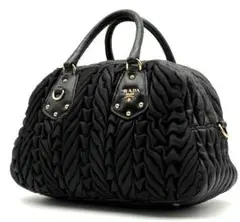 PRADAキルティング　マテラッセ　レザートートバッグ　ナイロン　黒
