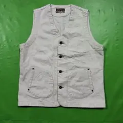 Item thumbnail for item 58e7e72f-44c4-4f01-b0a7-2ad1285adc4b