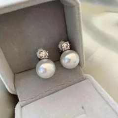 イヤリング パール　一粒　ホワイト　韓国　結婚式