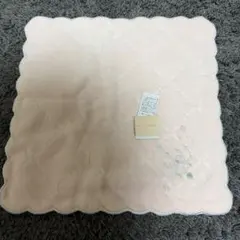JILLSTUART タオルハンカチ ピンク シャンデリア刺繍のサムネイル