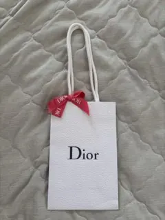 Dior ショップ袋 ホワイト リボン付き - メルカリ