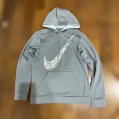 NIKE THERMA-FIT パーカー