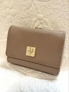財布　レディース　三つ折り財布　ミニウォレット　くすみピンク　フラワー　花