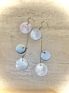 10金ピアス