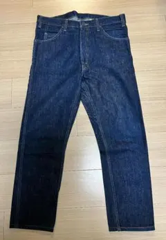 Levi's vintage clothing made in USA W36
