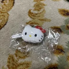 サンリオキャラクターズ　ぬいぐるみチャーム　ハローキティ