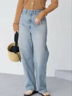 Item thumbnail for item 8cd5bba7-62e8-421a-98d8-e554e8582c5a