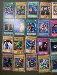 海外版 遊戯王 カードセット72枚 ブルーアイズ エグゾディア 三幻神 缶