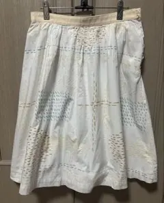 l'atelier du savon刺繍模様フレアスカートのサムネイル