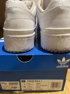 adidas FORUM BOLD J ホワイト 36