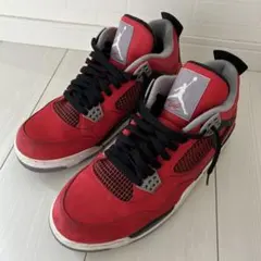 NIKE AIR JORDAN 4 RETRO 