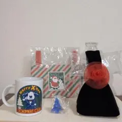 プチパック２個とマグカップ、フローティングキャンドルのクリスマスグッズセット