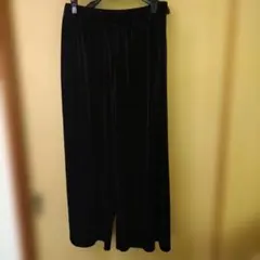 ユニクロ ワイドパンツ