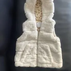 ZARA ザラ　ホワイトファーベスト フード付き　100 ジッパー