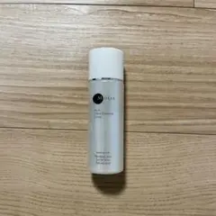 エムディア　MLAクリアエッセンストナー　ふき取り用化粧水のサムネイル