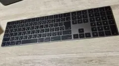 Magic Keyboard（テンキー付き）