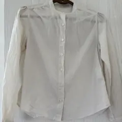 フェリシモ　frauglatt　ノーカラー　ストライプシャツ　ベージュ