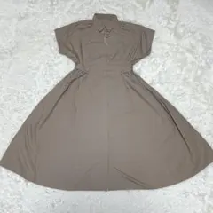 【ドゥクラッセ】/ワンピース/9/ベージュ/新品タグ付き/シャツワンピ/Aライン