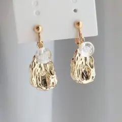 ハンドメイド イヤリング ピアス 透明 クリア しずく バブル 泡 ゴールド