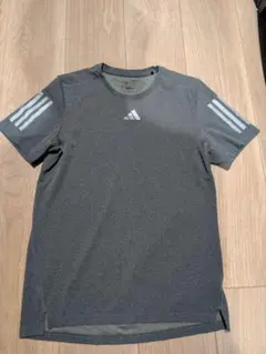 ランニングウェアtシャツ