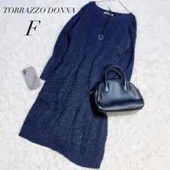 トラッツォドンナ/ロングワンピース/ニット/フレア/伸縮性あり/ネイビー