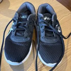 アシックス　スニーカー
