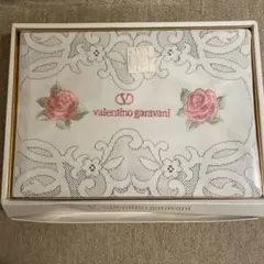 valentino garavani 刺繍テーブルクロス　バラ　ピンク白のサムネイル