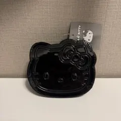 新品タグ付き サンリオ フェイス形ポーチ（モノトーン） ハローキティ