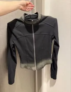 ジップトップス 黒 Y2K