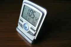 ★CITIZEN 電波めざまし時計 ＊音声アラーム