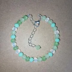 ハンドメイドブレスレット　黄緑　シルバー(他の商品と同封で100円)