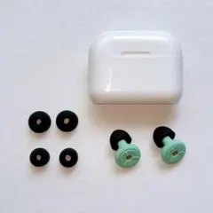 Item thumbnail for item 56e22a20-63c9-450c-b9a2-b6979af677d5