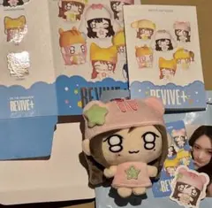 IVE REVIVE+ PETIT-IVE ウォニョン キーホルダー トレカ - メルカリ