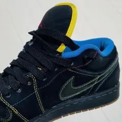 Nike Air Jordan 1 Low スウェード 黒/カラフル