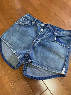 ワンティースプーン　デニム　ショートパンツ　ジーンズ　BEAMS