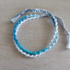 ミサンガ 2つセット 紫×緑×白 推しカラー - メルカリ