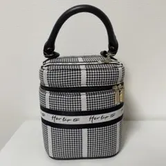 2025年最新】herlipto バニティバッグの人気アイテム - メルカリ