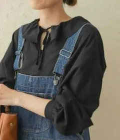 URBAN RESEARCH DOORS フリルカラーブラウス