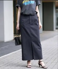 ロングスカート ネイビー フロントスリット入り